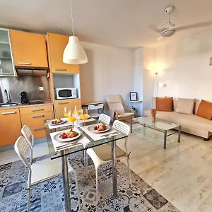 Confortable Apartamento En El Centro De Con Parking Torremolinos